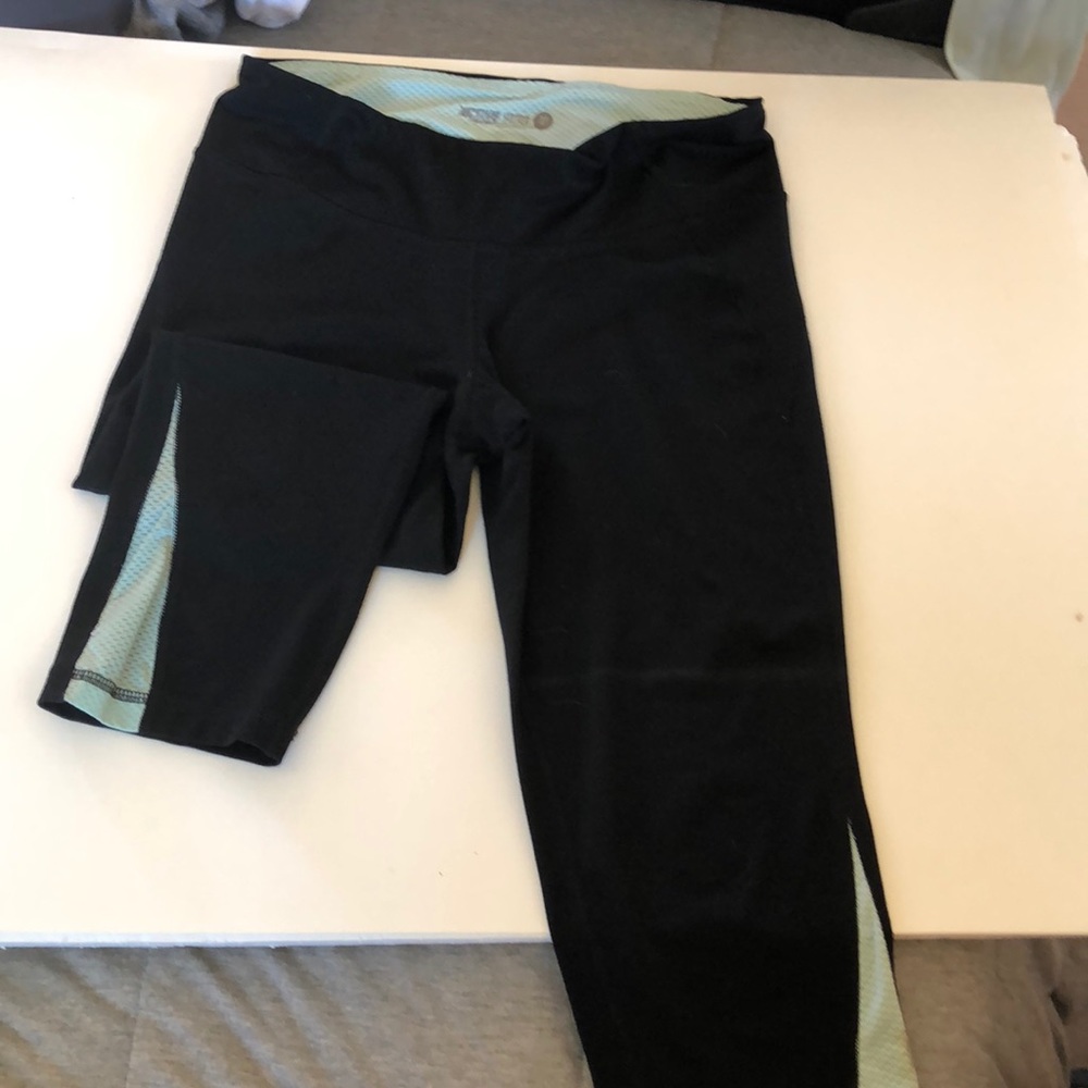 Black work out leggings